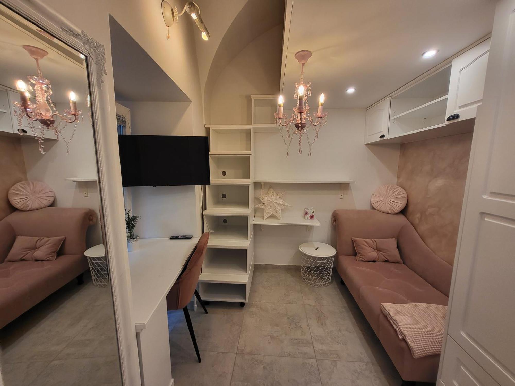 Vintage Apartment In The City Centre Old Town Lubiana Esterno foto
